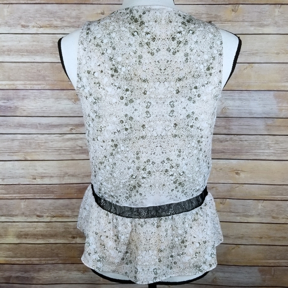 BCBGeneration Slleeveless Top Size XXS - Picture 2 of 9